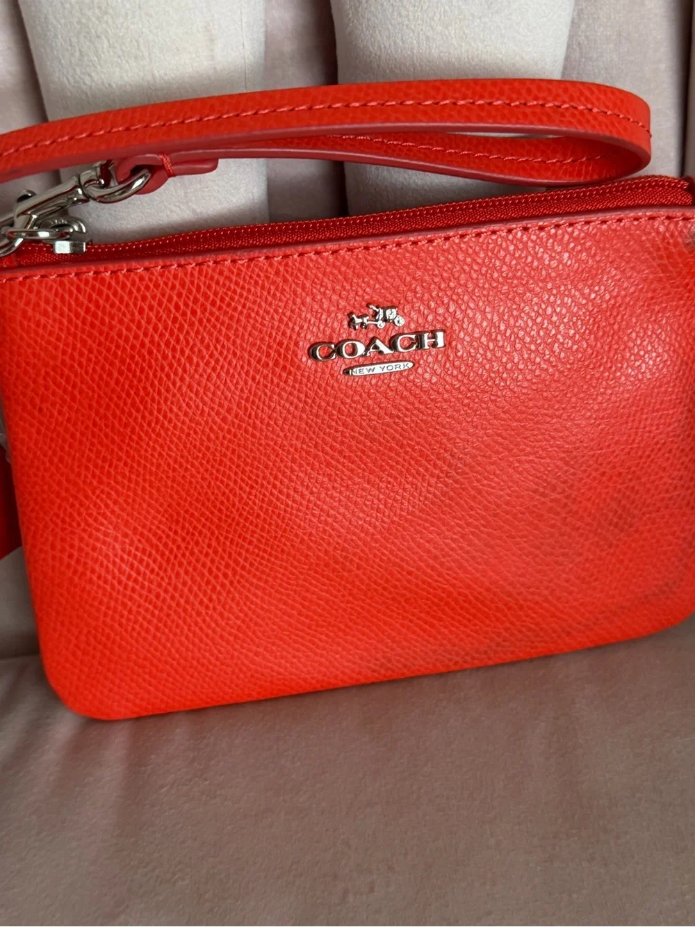 Coach F52850 Crossgrain Leather Small Wristlet in Orange 🍊